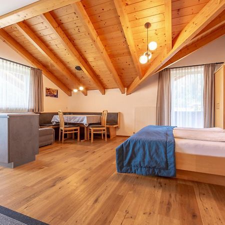 Alpengruss Apartamento San Candido Exterior foto