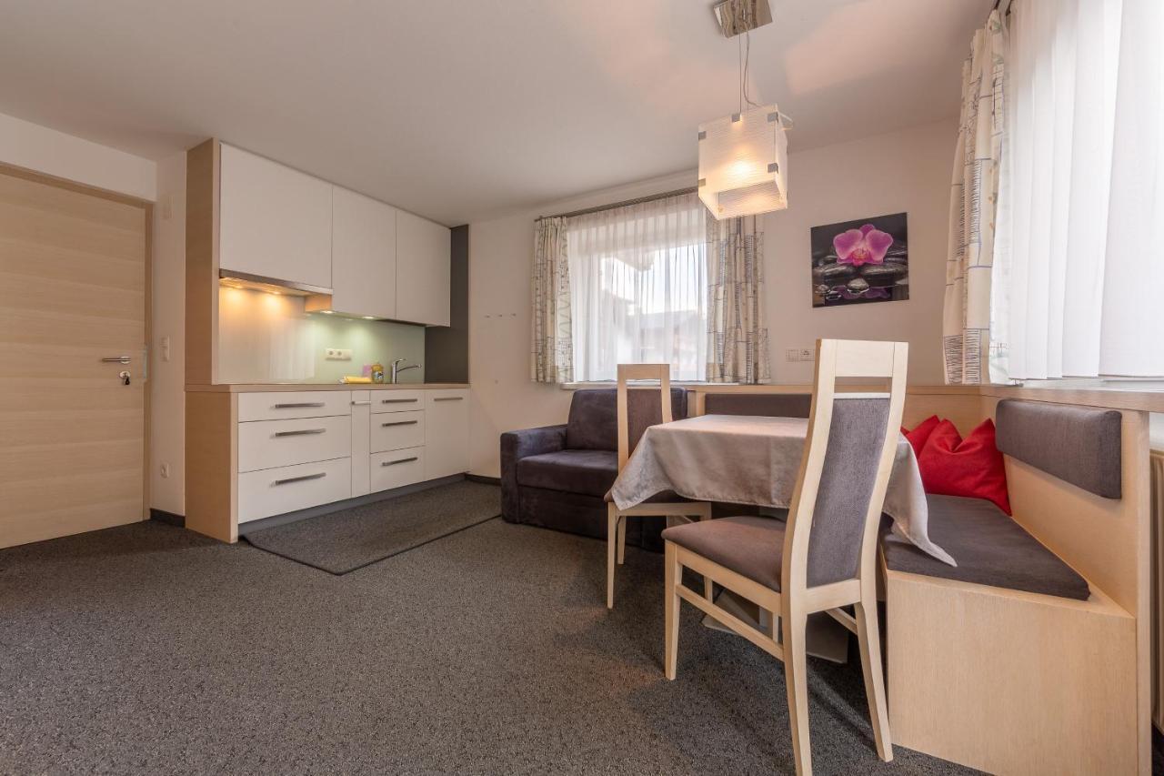 Alpengruss Apartamento San Candido Exterior foto
